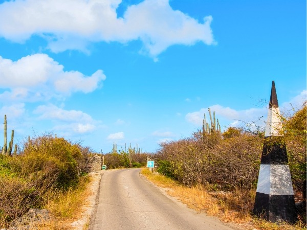Queen's Highway in Bonaire