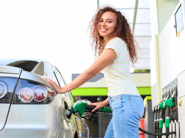 Fuel Up Your Rental Car in Bonaire as a Driving Tourist